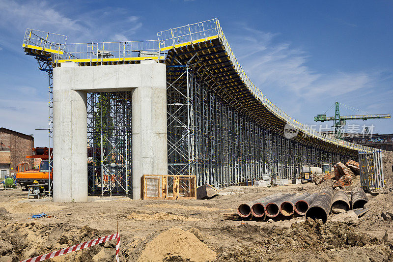 在建公路桥