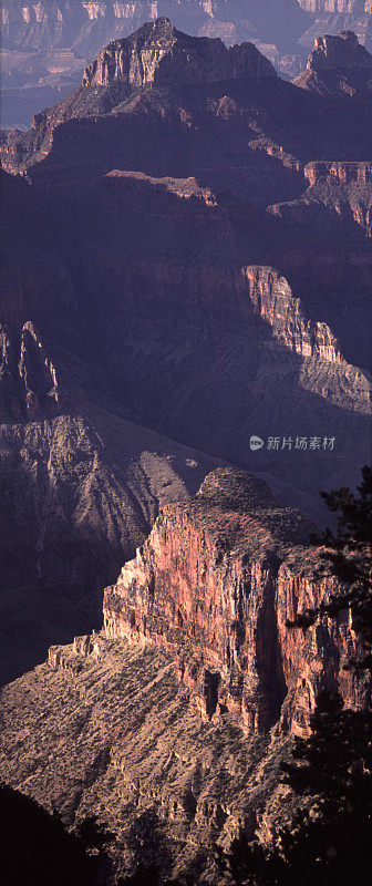 北缘的大峡谷