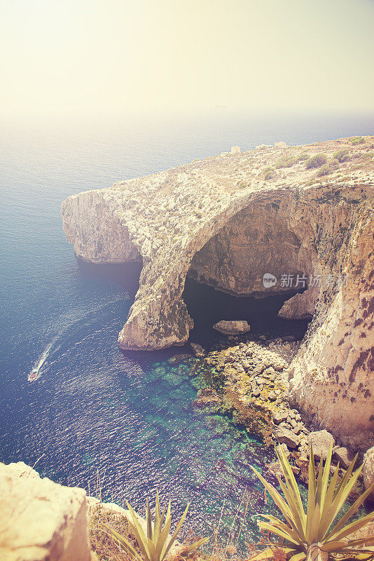 马耳他:蓝色的洞穴