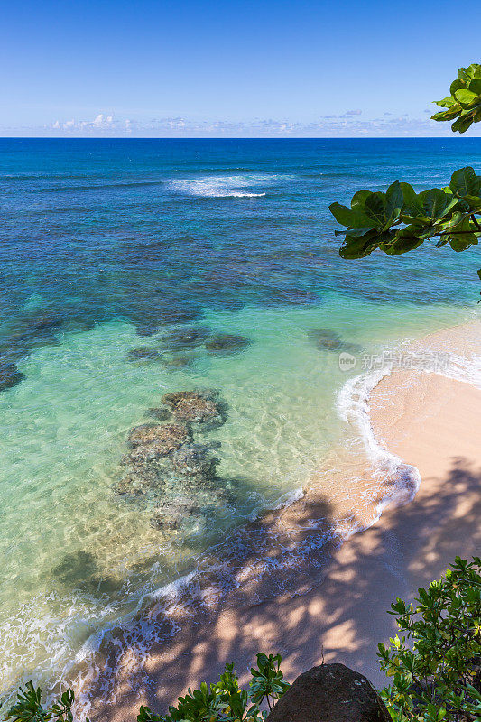 热带海滩和自然景观，夏威夷