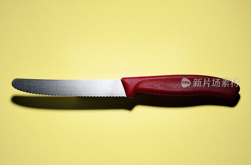 锯齿状的刀