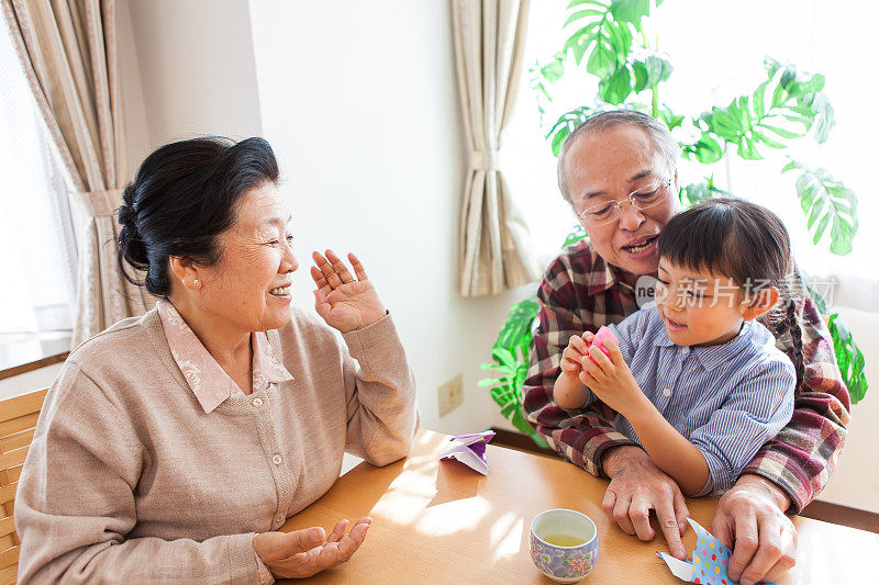 孙子和祖父母