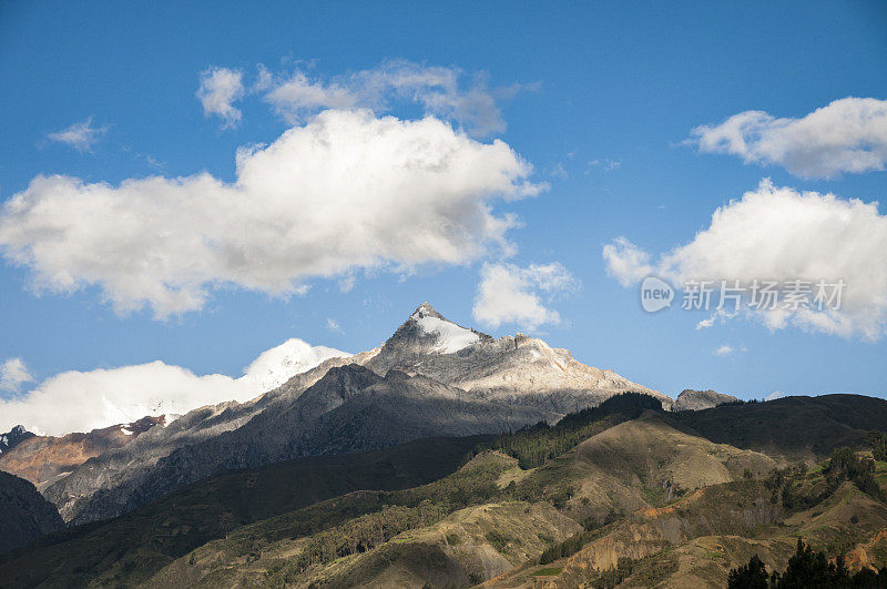 秘鲁安第斯山脉的布兰卡山脉