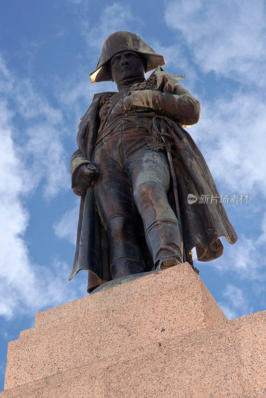 科西嘉岛阿雅丘的拿破仑雕像