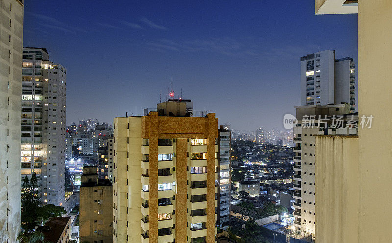 S?o保罗市的夜景。