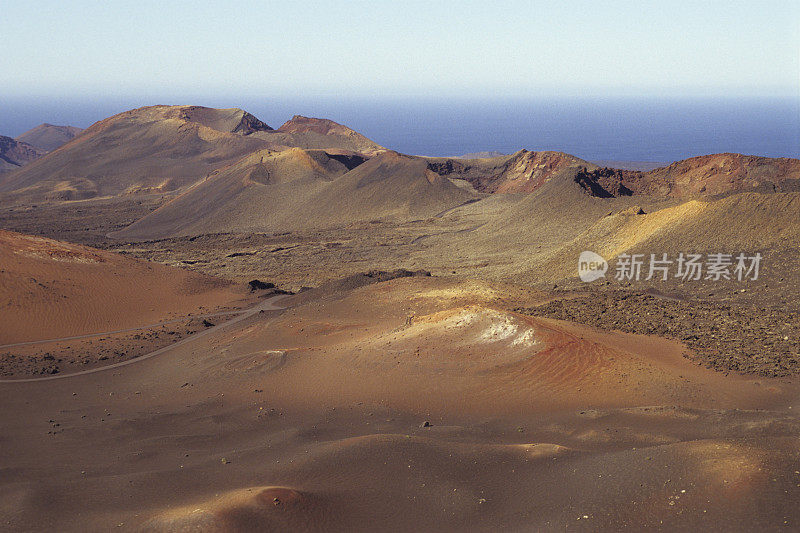 兰萨罗特提曼法亚国家公园的火山口