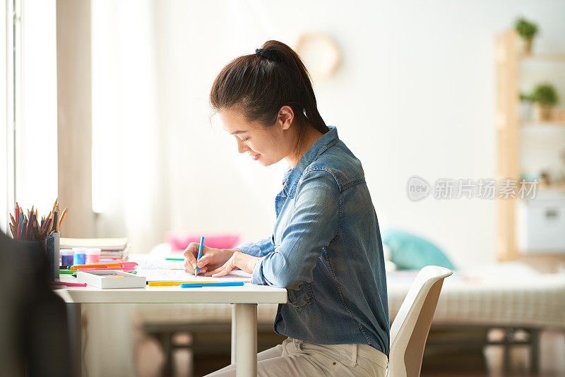 女人学习