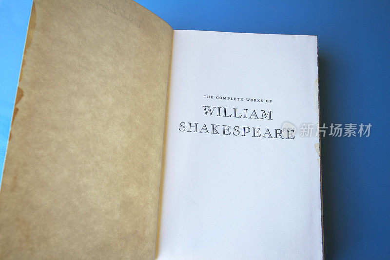 标题页:《莎士比亚全集》