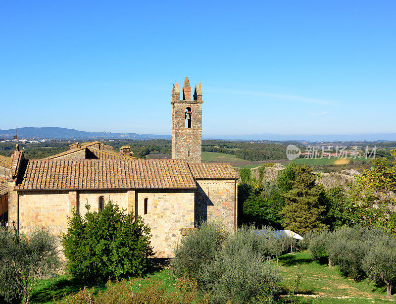 Monteriggioni教堂和托斯卡纳乡村，意大利