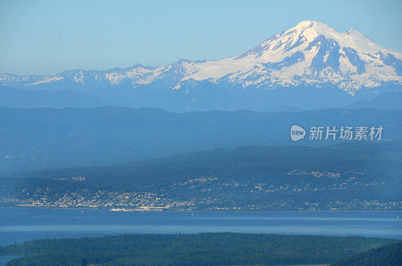 贝灵汉华盛顿和贝克山