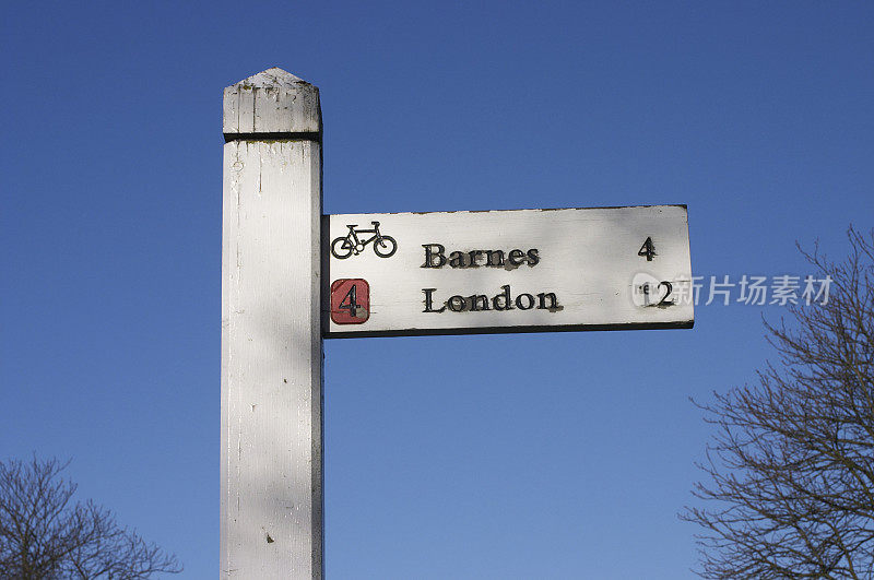 里士满公园通往伦敦的自行车路标