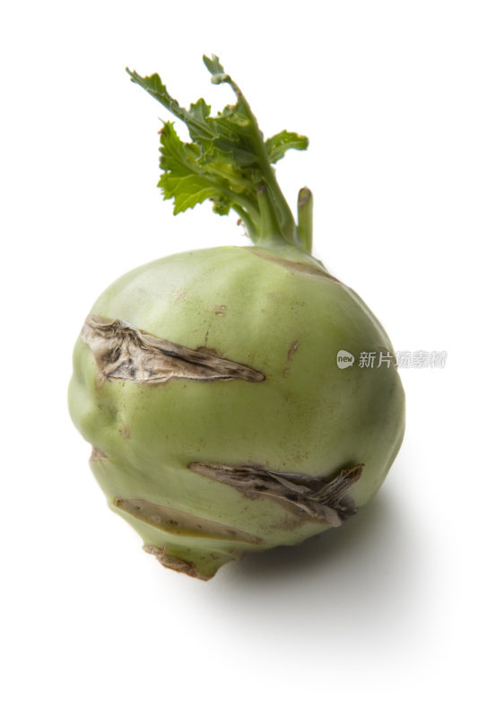 蔬菜:白色背景上孤立的大头菜