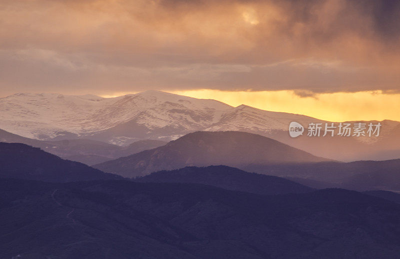 紫金山威严