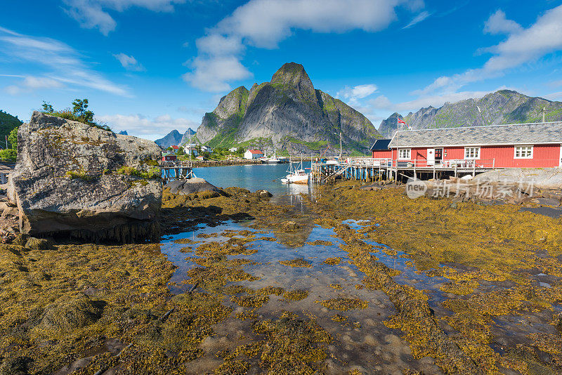 挪威，挪威罗浮敦群岛的日落风景