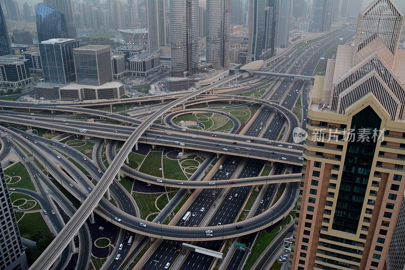 阿联酋迪拜高速公路十字路口