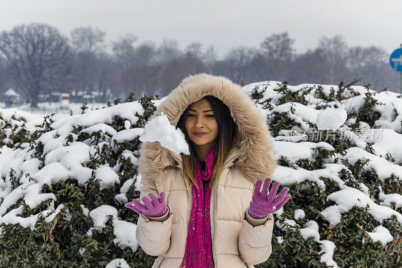 雪球女人