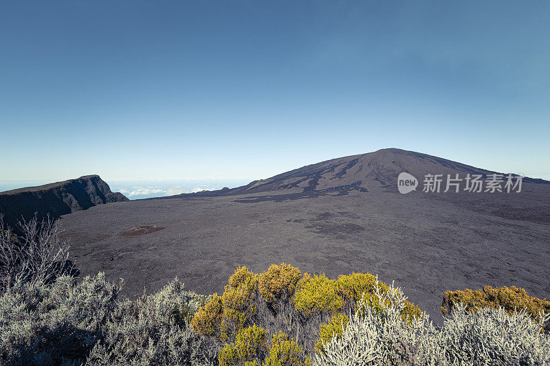 留尼旺岛的火山炉