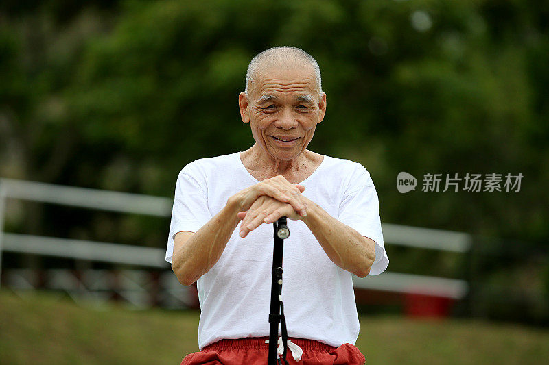 亚洲老年人