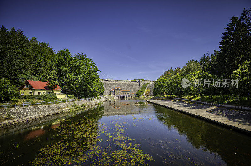 Pilchowice大坝和水电站，波兰(HDRi)