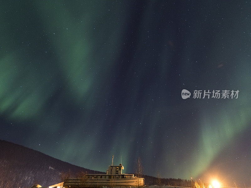 北极光，加拿大育空地区