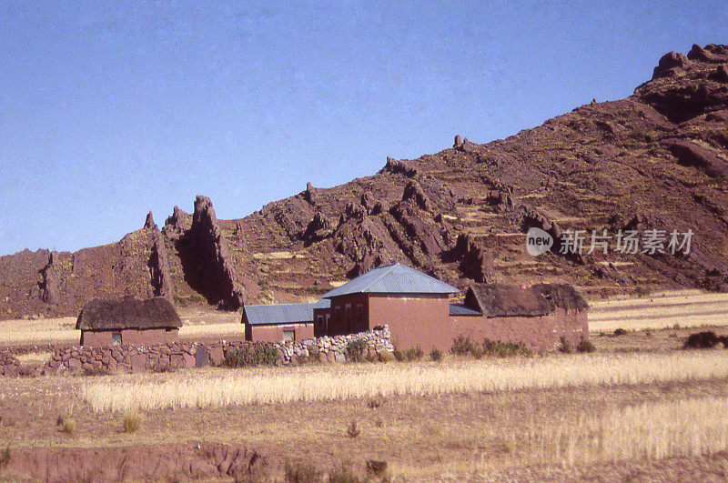地质构造农庄在高原安第斯山脉玻利维亚南美洲