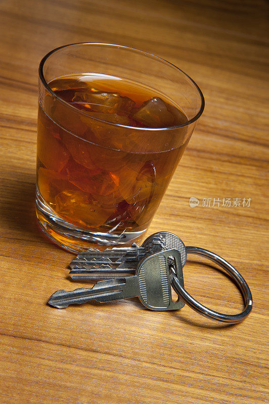 威士忌和钥匙