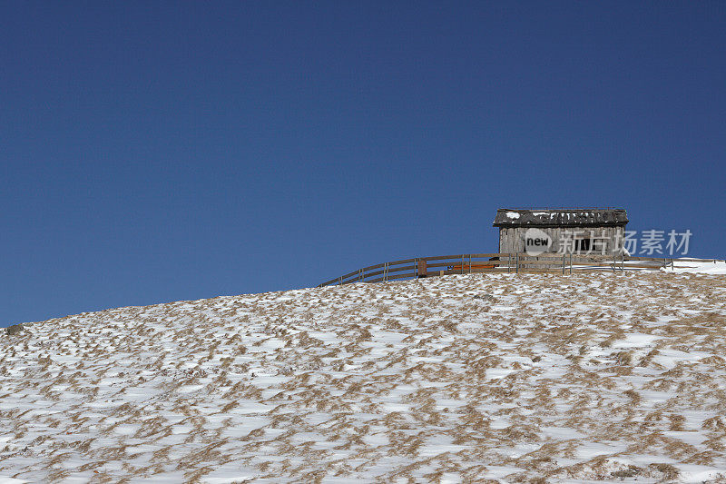韩国平昌的小屋和雪