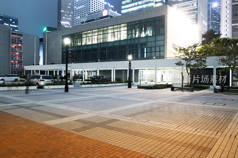 现代城市的夜景，香港