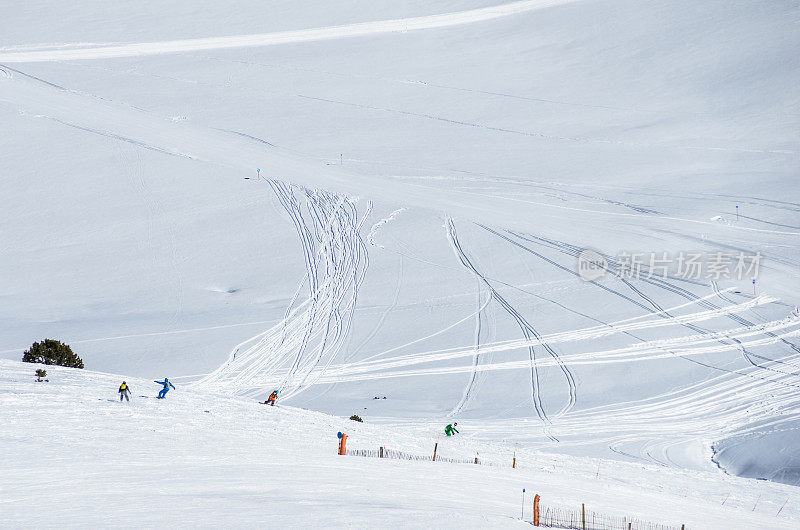 安道尔滑雪场滑雪场电梯空白拷贝空间大功告成