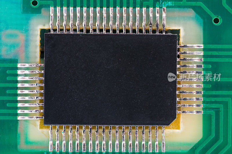 基于表面贴装技术的电子电路-计算机芯片