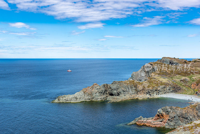 低头，保姆洞和睡眠湾小径，乌鸦头，Twillingate，加拿大