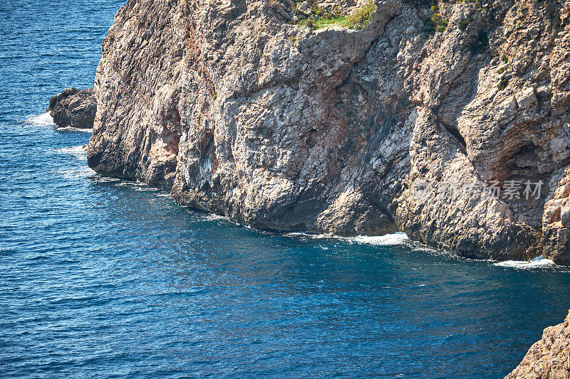 意大利南部岩石海岸