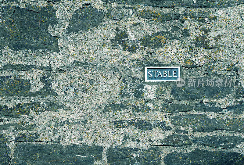 威尔士康威中世纪城墙上的稳定标志