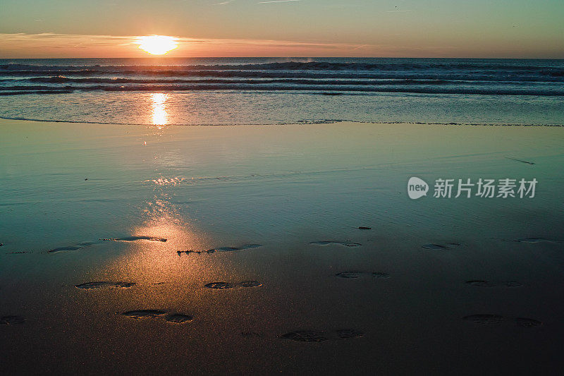 海滩上的日落