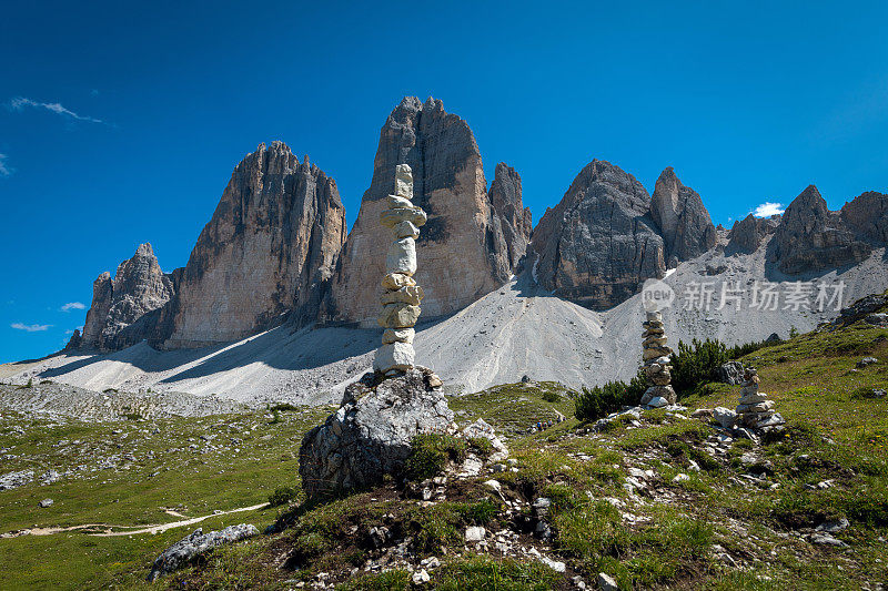 意大利欧洲阿尔卑斯山Dolomites区拉瓦雷多冰城北侧的石堆