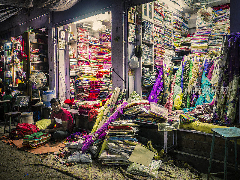 印度拉贾斯坦邦焦特布尔的纺织品商店