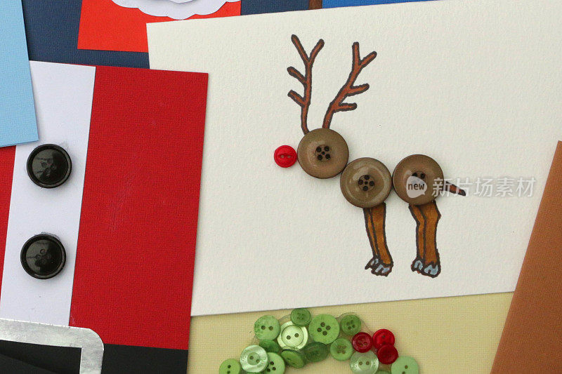 圣诞老人，雪花，驯鹿，装饰物，花环，纽扣，以及如何制作圣诞老人贺卡的想法，快乐的节日，手工圣诞卡