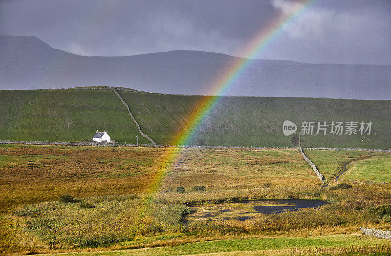 苏格兰的一道彩虹。
