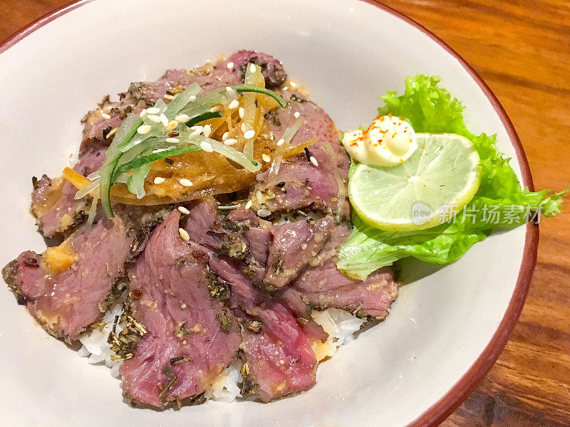 日本牛肉饭