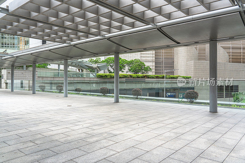 从空中步道可以看到香港市中心的城市景观