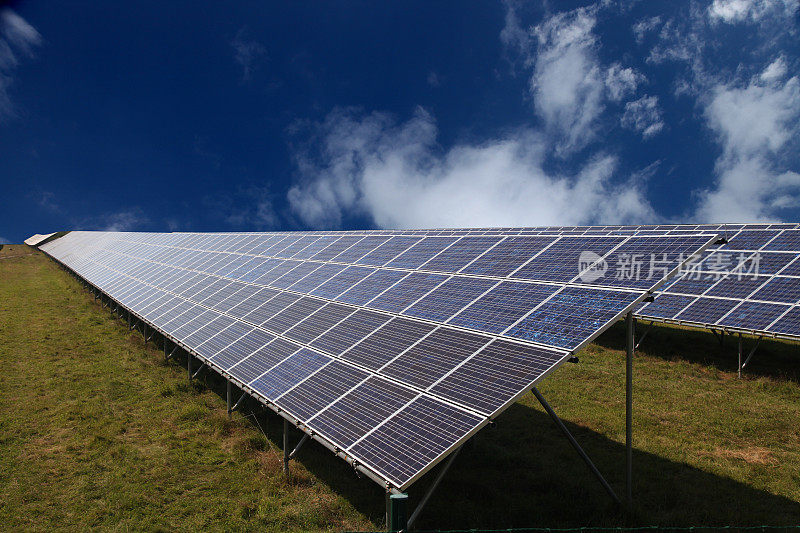 太阳能电池板，可再生能源，可持续资源