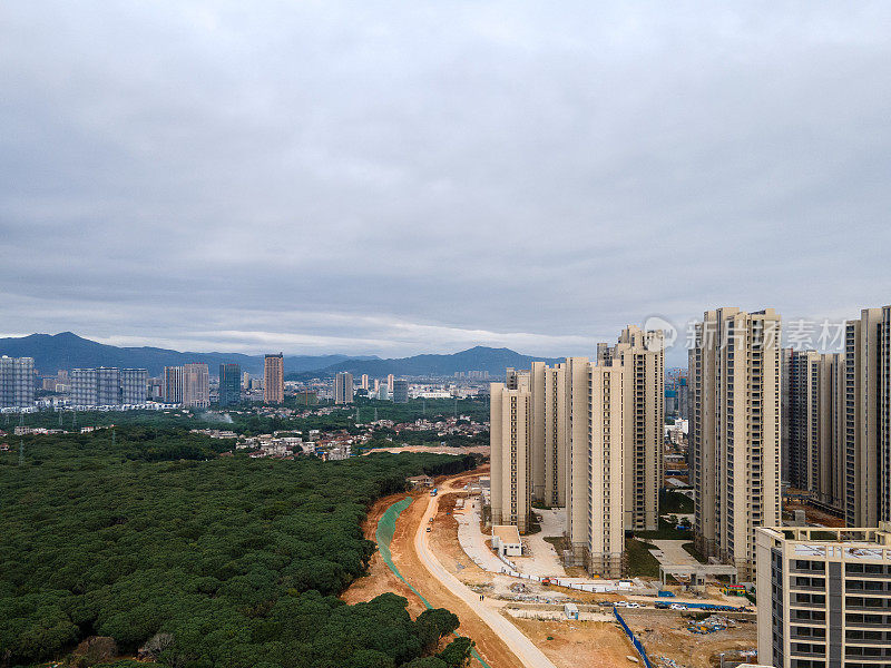 城市建设中的建筑鸟瞰图