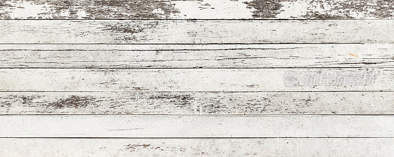 旧裂纹风化抽象白色镶板柚木背景与大量的木纹和纹理。