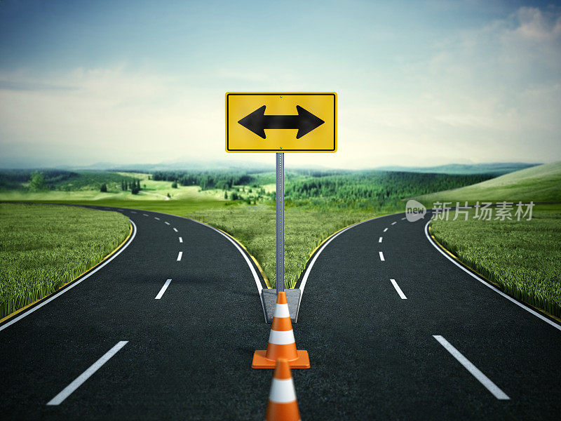 分裂的道路与箭头标志指向左右。选择和决策概念