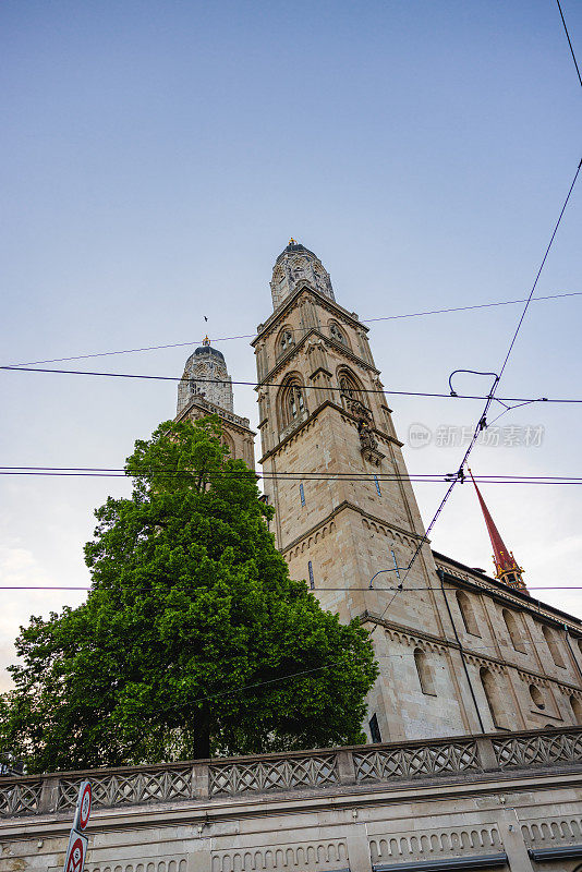 苏黎世的格罗斯明斯特教堂