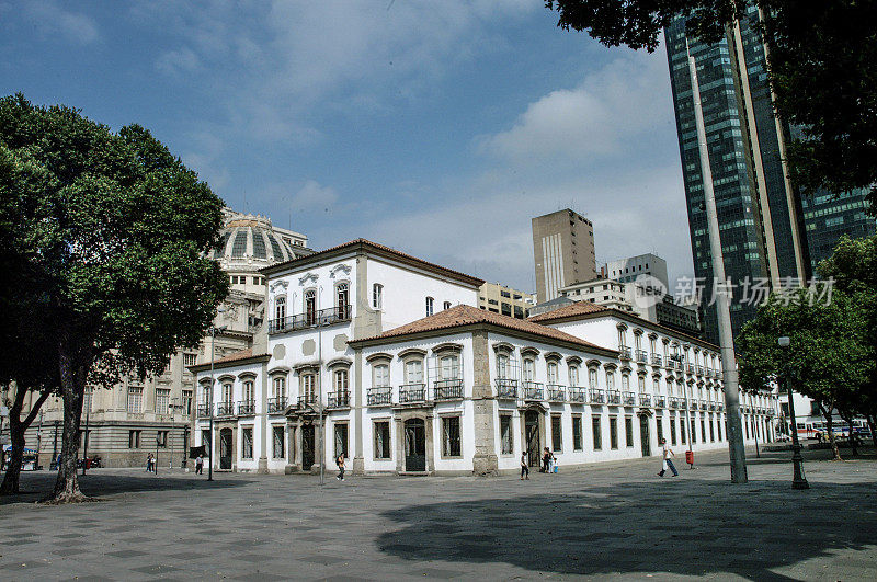 帕帕拉多帝国于1773年建于里约热内卢，是巴西帝国政府的所在地，在巴西历史上，它已经成为总督和皇帝的住所，今天它是一个文化中心。