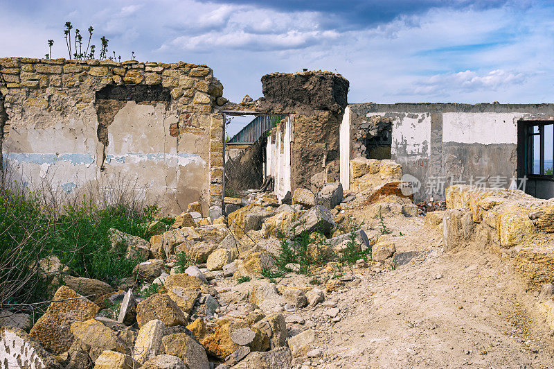 乌克兰废弃的coquina砖房