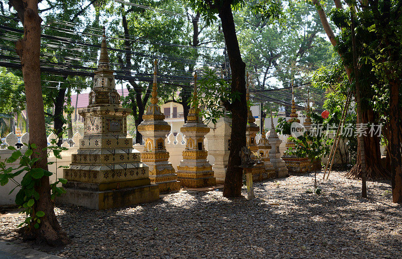 老挝万象海索克寺的佛塔
