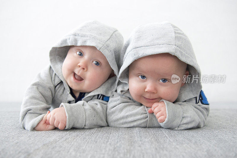 同卵双胞胎
