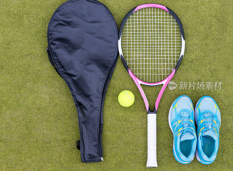 网球器材一套带盖、球的网球拍